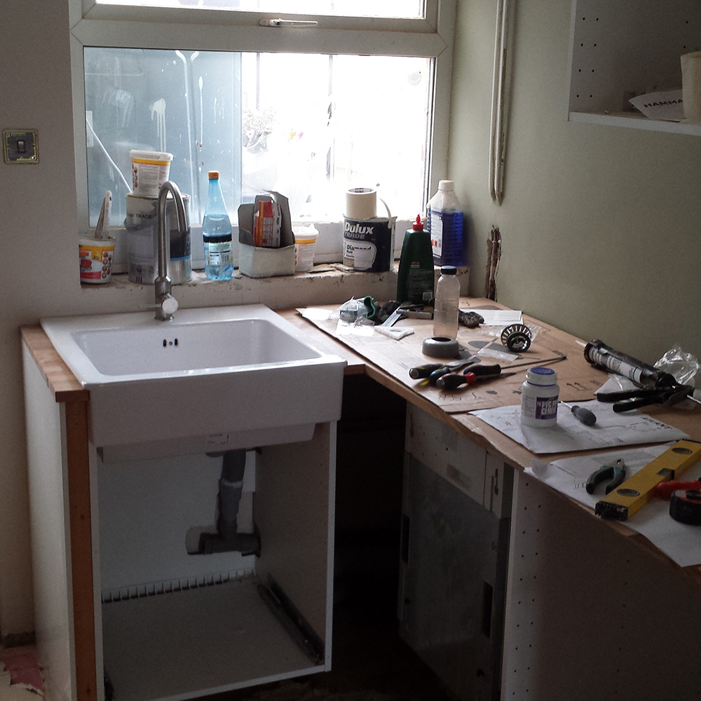Fitting_kitchen_01