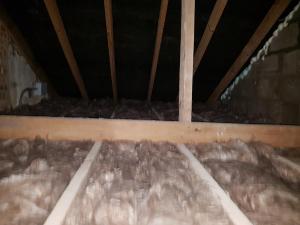 Wool roof insulation